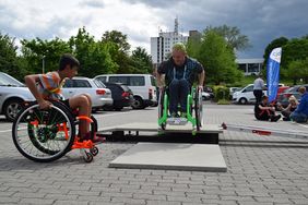 Rollstuhl-Parcours mit Philipp Cierpka